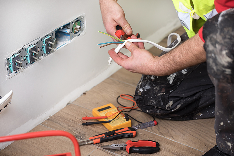 Emergency Electrician in Warrington Cheshire